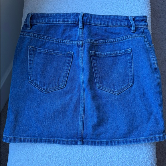 Denim Lace-Up Skirt - Picture 2 of 8